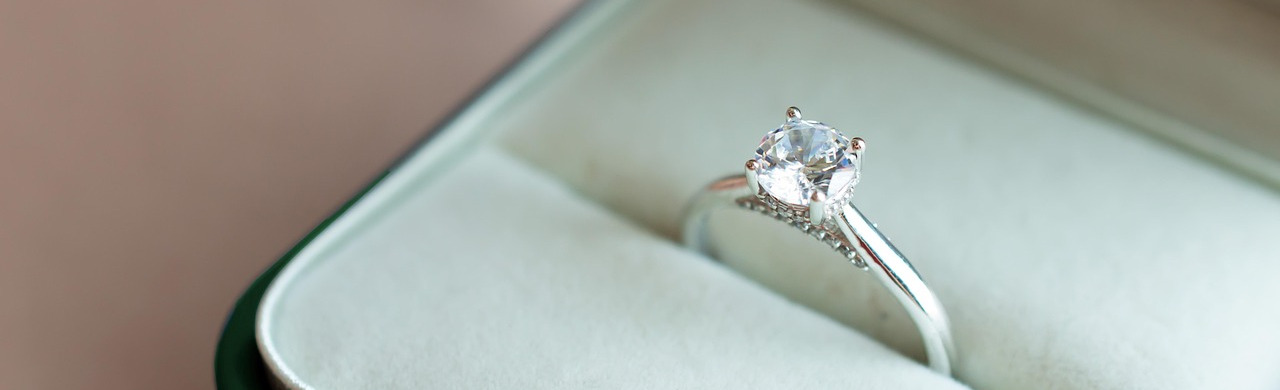 diamond macro sparkle